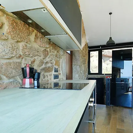 Casa Con Impresionantes Vistas Al Mar En بيت للعطل O Pindo